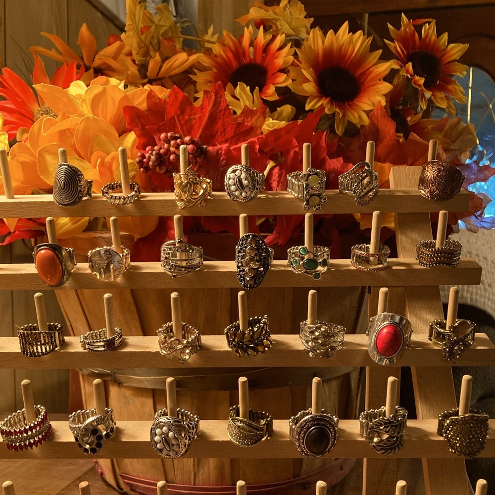 💍Lot of 28 New Adjustable Paparazzi Rings 💍